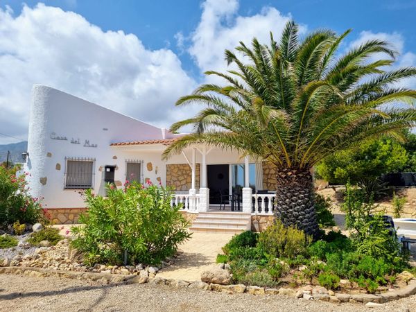 Casa del Mar