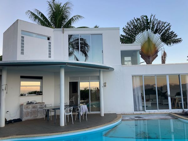Maison spacieuse, piscine & couchers de soleil sur Moorea