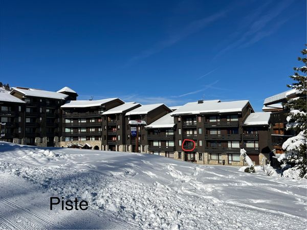 Appartement ski aux pieds avec toutes les commodités à proximité