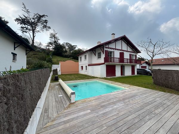 La maison de Delphine & Adrien - St Jean de Luz Pays Basque FRANCE