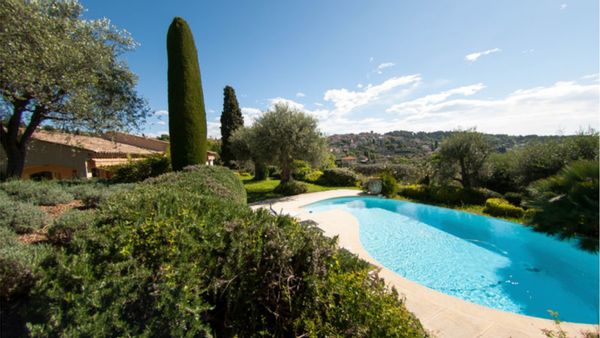 La Côte d'Azur à Biot (South of France / French Riviera)