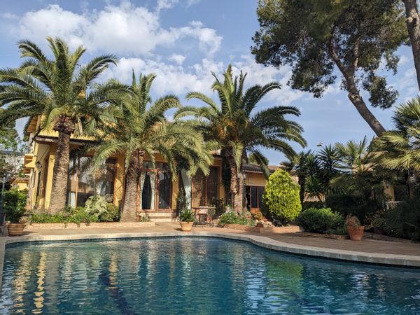 Villa de charme avec piscine aux alentours de Valencia