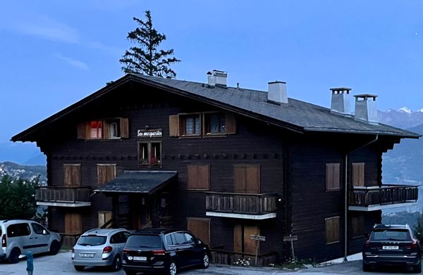 2 bedroom apartment with stunning view in the heart of the Alps