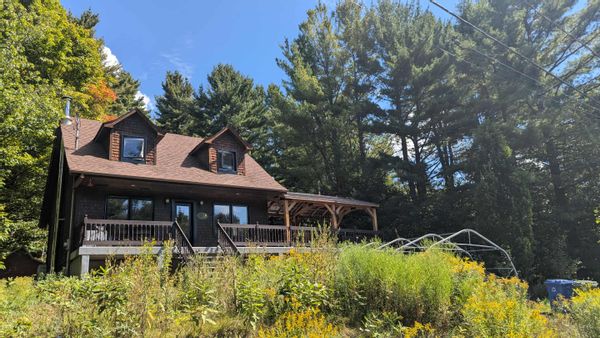 La maison des Panier dans les Laurentides!