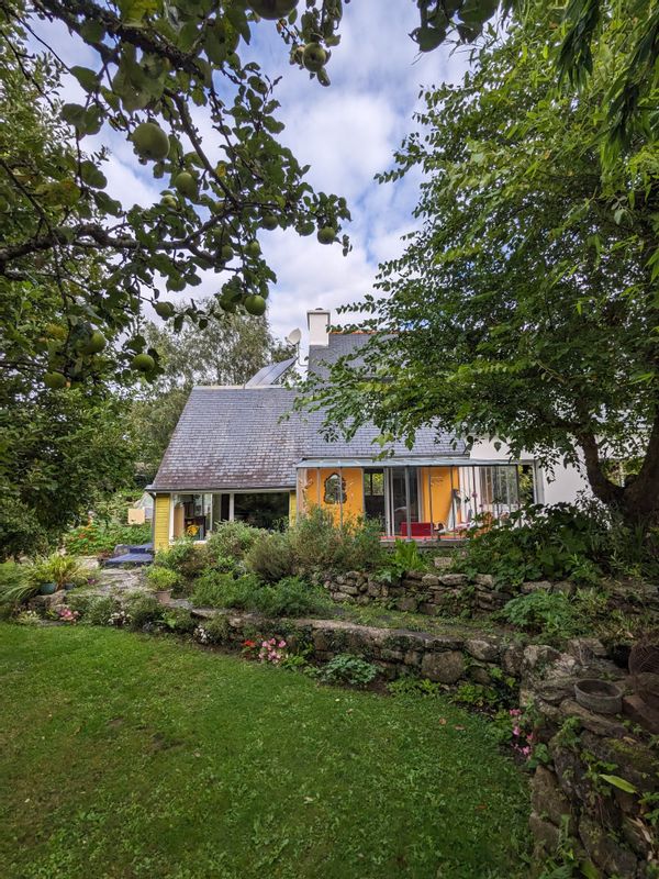 Maison parfaite pour un séjour familial au pays bigouden