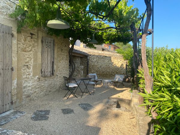 Cabanon de charme en Provence (!pas de cuisine, 1 frigo/bar) - dépendance de notre maison principale
