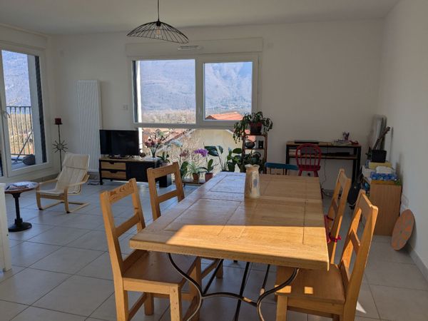 Appartement vue lac d'Annecy et montagne
