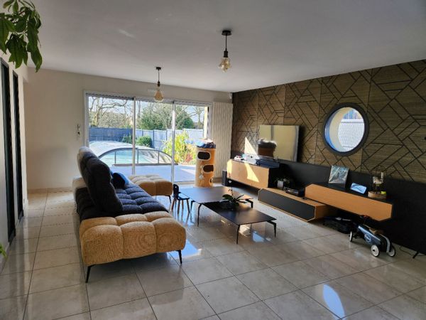Maison familiale avec piscine : bienvenue chez nous! Des disponibilités été 2026  - contactez nous.