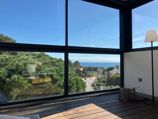 La maison de Cathy, vue imprenable sur la mer, à 50 m de la plage !