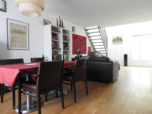 Jolie maison avec jardin, proche de Bordeaux