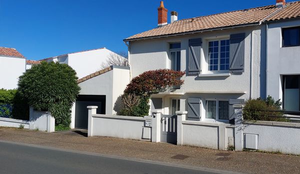 La maison de Marie-Françoise et Michel à la porte de La Rochelle !