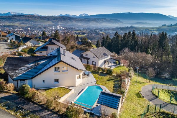 La maison de Dominique entre Aix les Bains et Annecy avec piscine