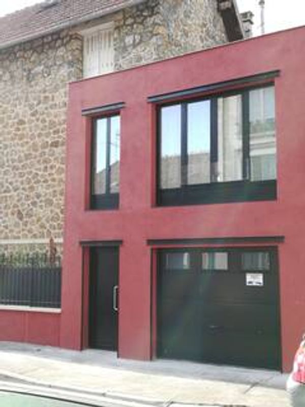 Appartement d'architecte, 1 chambre, prévu pour 2/4, c'est le calme à 30mn du centre de Paris