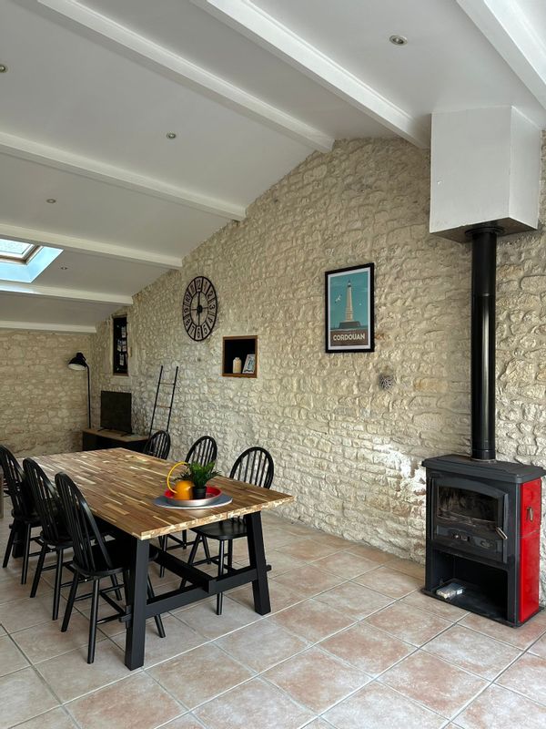 Petite maison de charme entre terre et mer