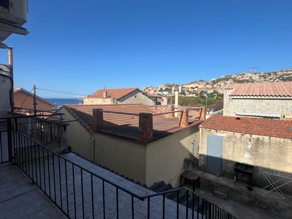 La maison de Julie à l'Estaque 2 chambres, vue mer et colline, entre la côte Bleu et Marseille