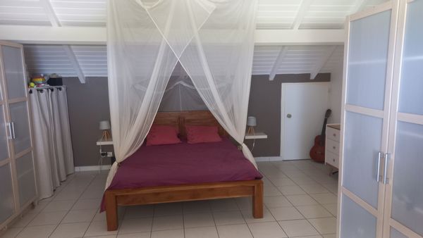 Appartement familial situé dans une résidence sécurisée avec piscine