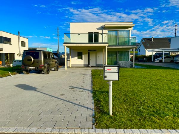 Villa familiale très récente dans le Jura suisse