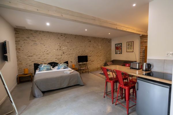 La petite maison / studio de Julia est cocooning : vous y trouverez charme et sérénité dans la campagne des Albères