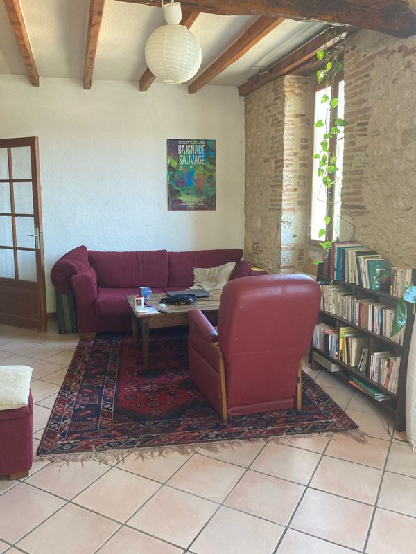 Joli appartement pierres apparentes