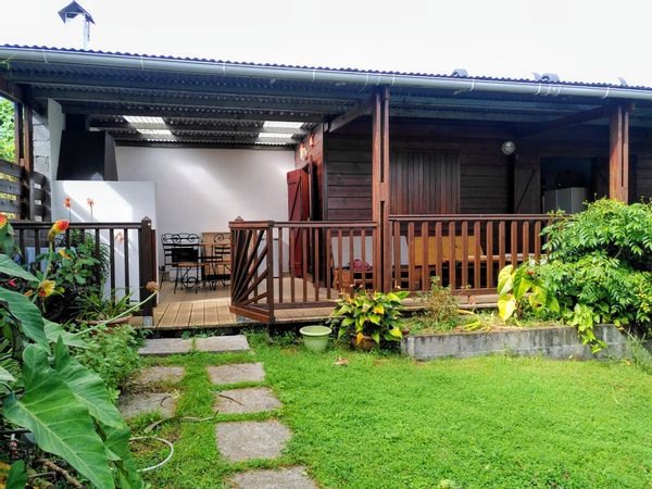 Charmant bungalow dans les hauts
