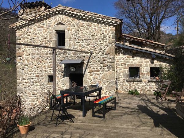 Maison au coeur du parc régional des monts d'Ardèche