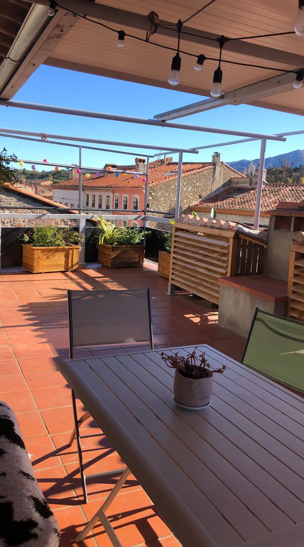 Le petit duplex qui regarde le Canigou