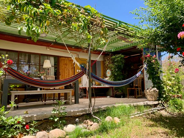 La casa amarilla de Christelle y Franck