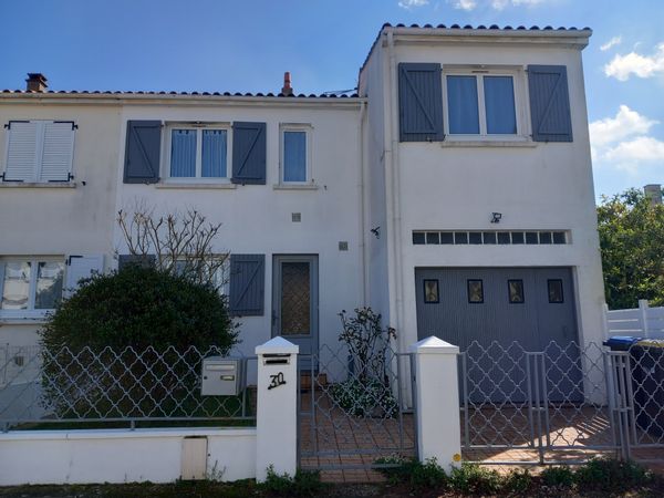 Jolie maison dans un quartier calme à la Rochelle.