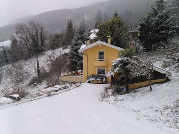 La Maison Jaune