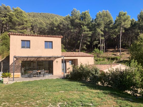 Magnifique villa au calme