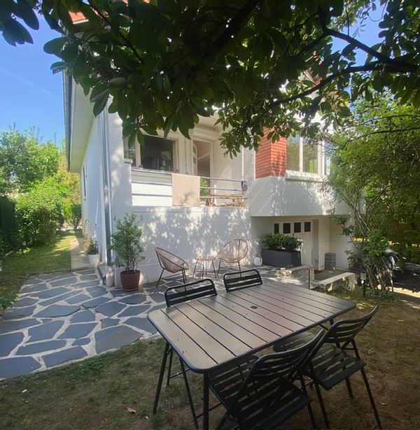 Maison de famille avec jardin aux portes de Paris