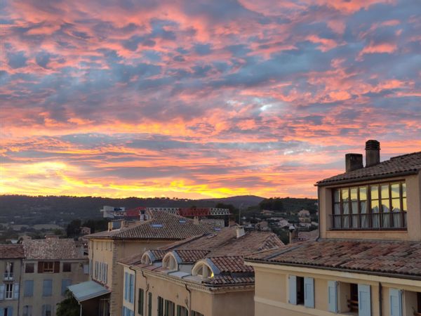 Appart' au cœur de Manosque avec vue magnifique