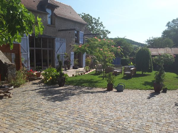 La maison de Stéphanie près de Cluny et Taizé