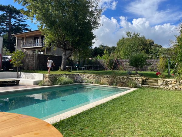 Maison dans charmant petit village très proche de Bordeaux