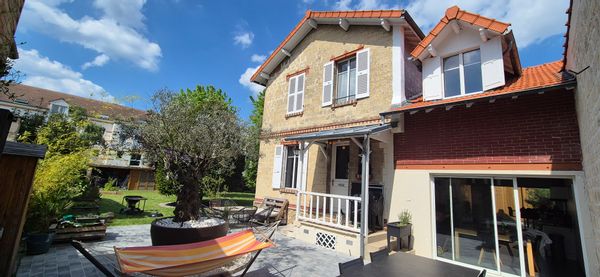 Grand maison de charme proche de Paris