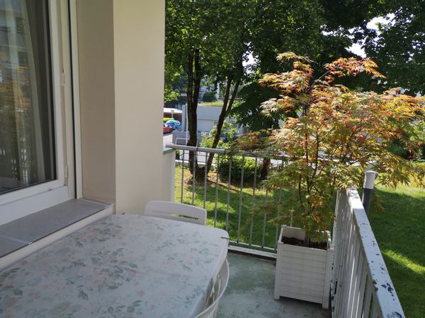 l'appartement  de Nelly au calme est idéalement situé.