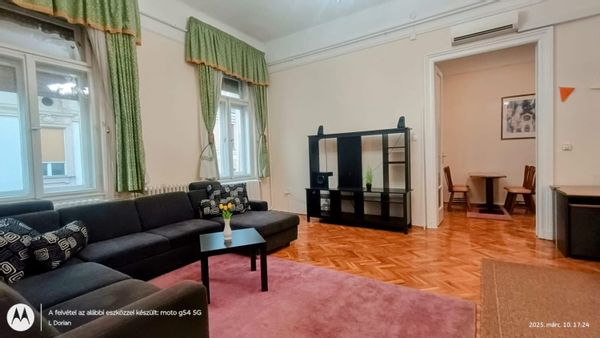 Stylish Downtown Apartment | Dreher Palace, Ferenciek Square