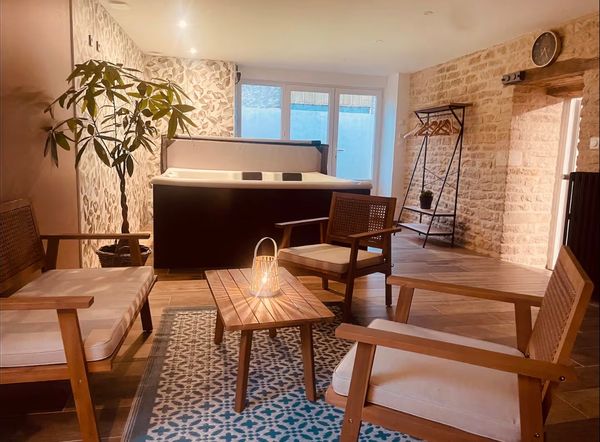 gîte La Chance 6 personnes  avec SPA , meublé de tourisme classé 3 étoiles