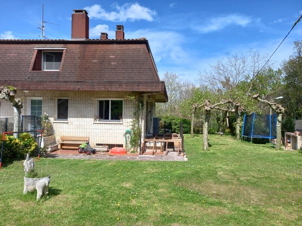 Maison mitoyenne sur la côte basque, à Irun