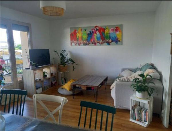 Chambre dans appartement calme en centre ville