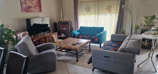 Havre de paix familial avec piscine près de Bordeaux