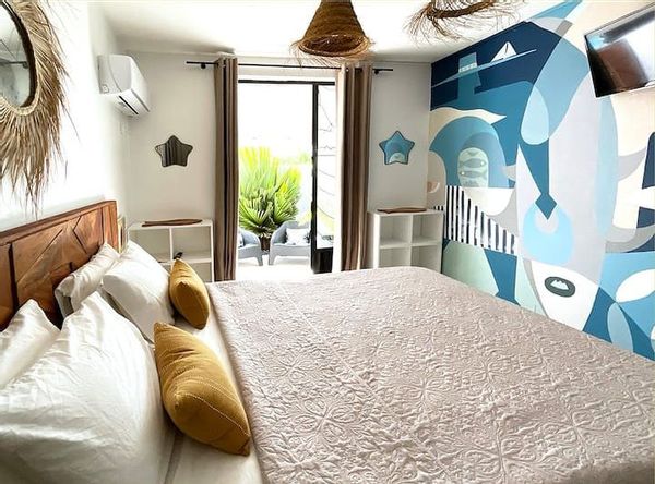 Port Louis Surf House