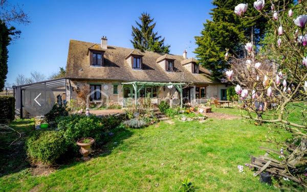 La charmante maison de campagne d’Edouard, Tiphaine, Charles et Alban