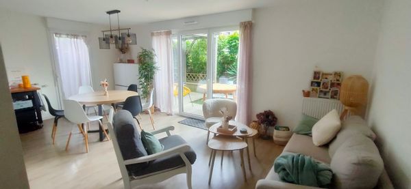 Petit cocon avec 3 chambres au coeur d'une commune calme.