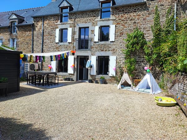 Charmante maison rénovée en bord de Rance, entre Saint-Malo et Dinan, avec petite plage à 100m !