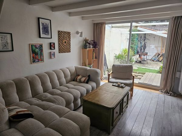 Petite maison avec terrasse proche plages, forêt landaises et vélodyssée