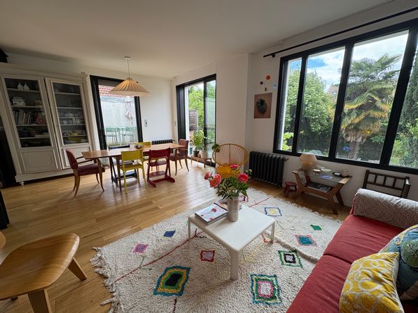 Une maison avec jardin aux portes de Paris