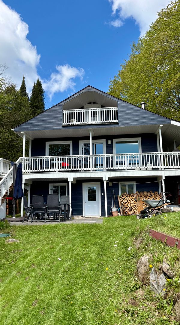 Chalet 3 chambres au bord du Lac