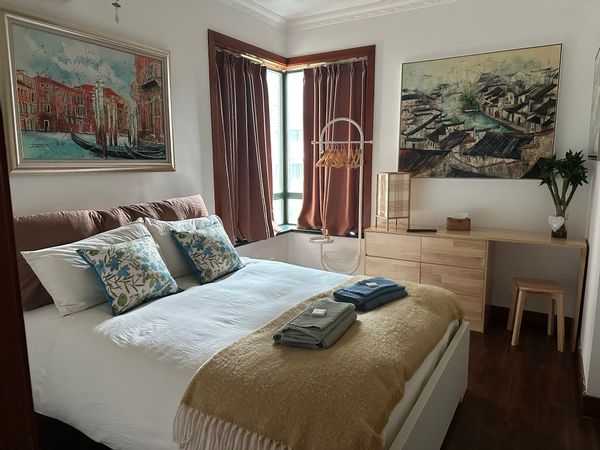 Cozy private room&bathroom in the heart of Shanghai
