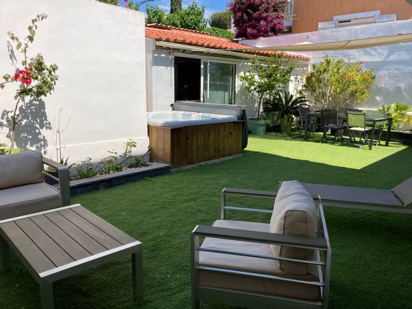 BELLE VILLA MEDITERRANNÉENNE